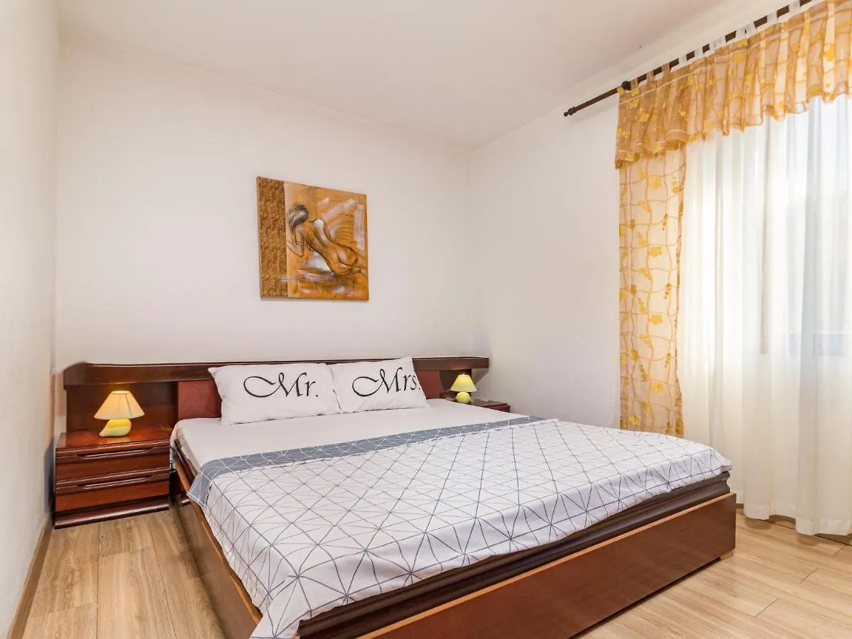 Holiday Home Sonja - Ipc157 By Interhome Pican